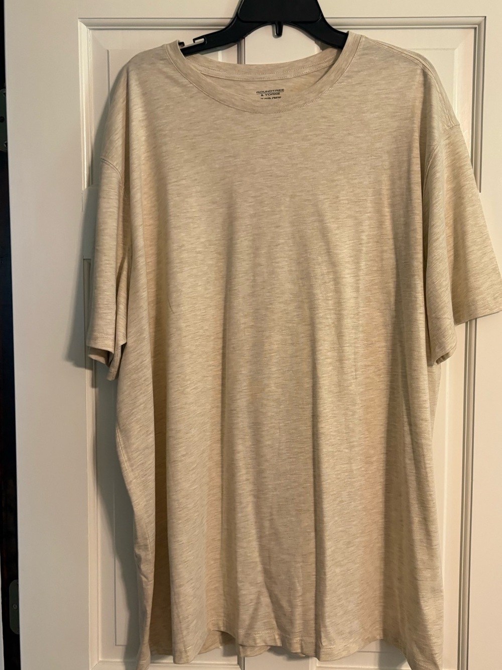 Roundtree & Yorke Lightweight Crewneck Tee - Beige